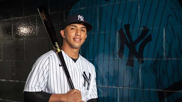 Yankees prospect Oswald Peraza headshot